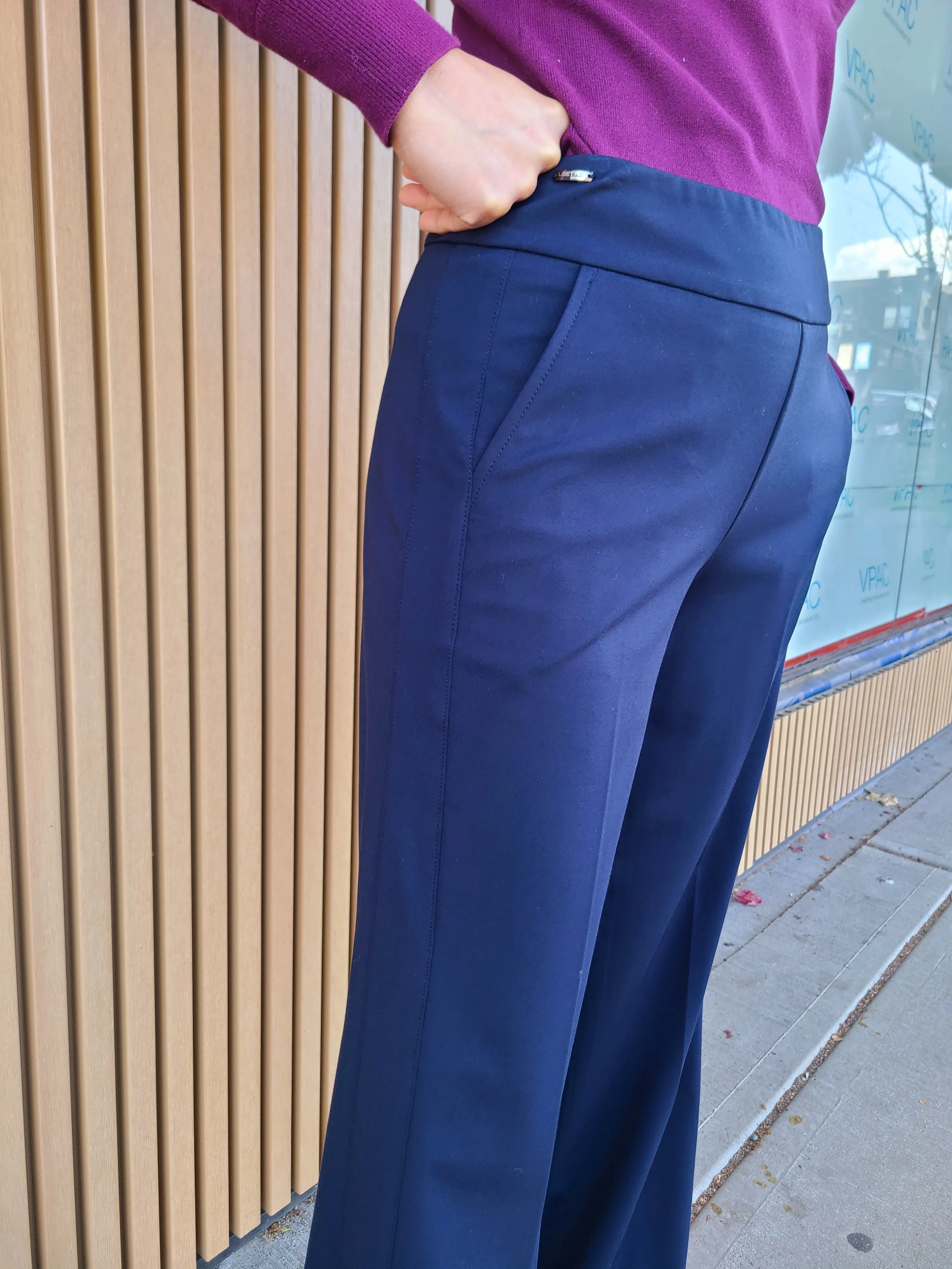 1751054 Kathryne Navy Wide Leg Trouser