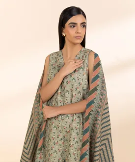 3 Piece - Printed Light Khaddar Suit