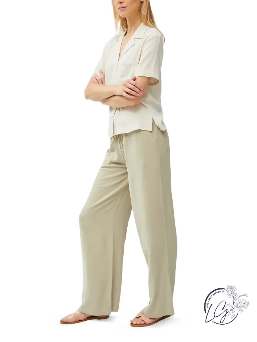 Airy Wide Leg Trousers