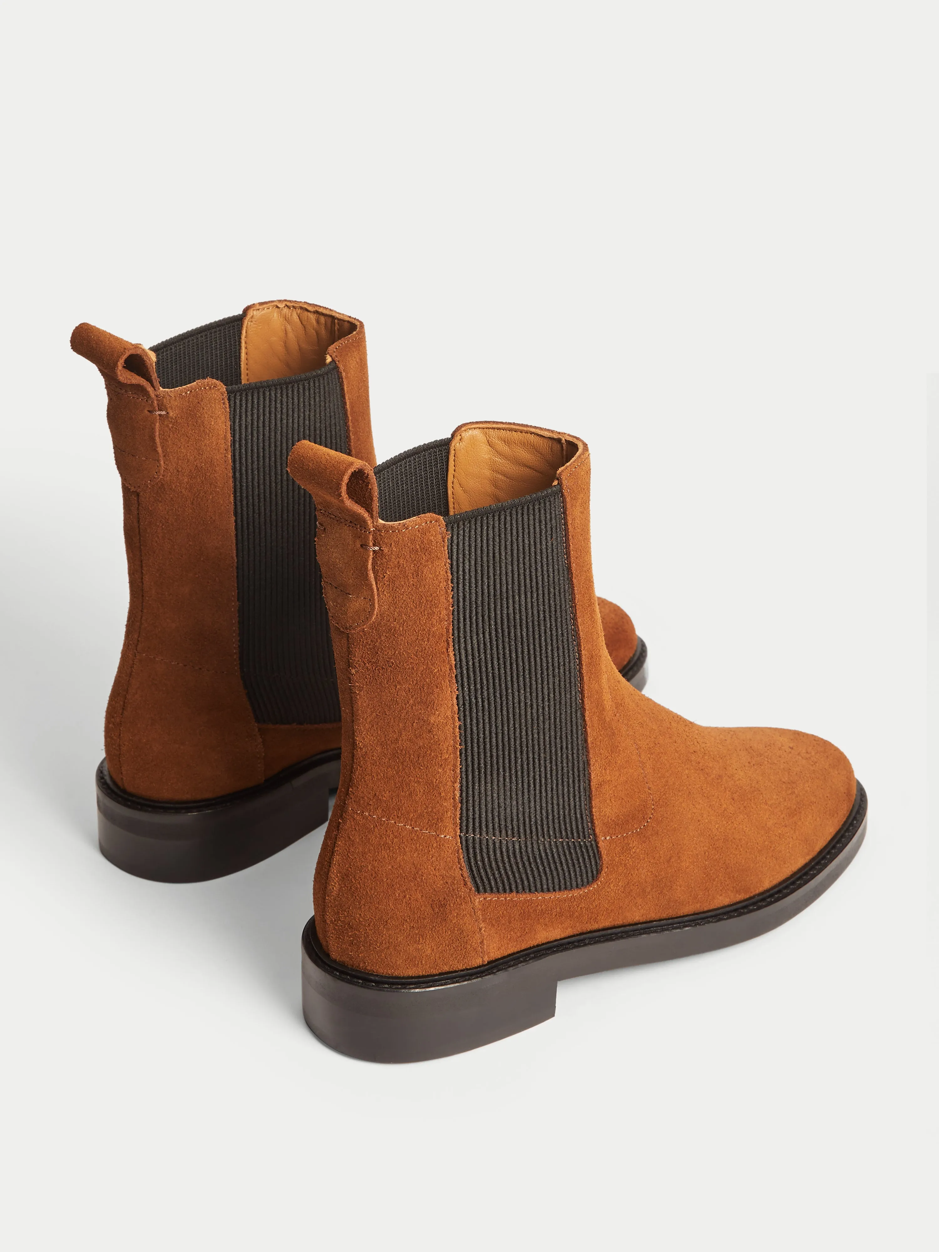 Arman Suede Flat Boot | Tobacco