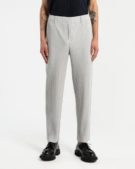 Basic Pleated Trouser in Light Grey