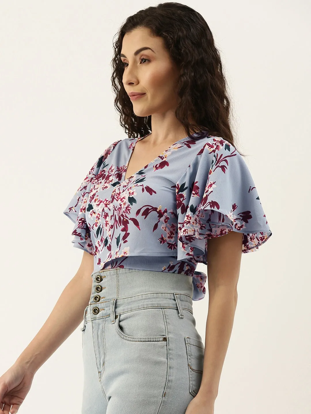 Berrylush Women Blue Floral Printed V-Neck Crepe Crop Top