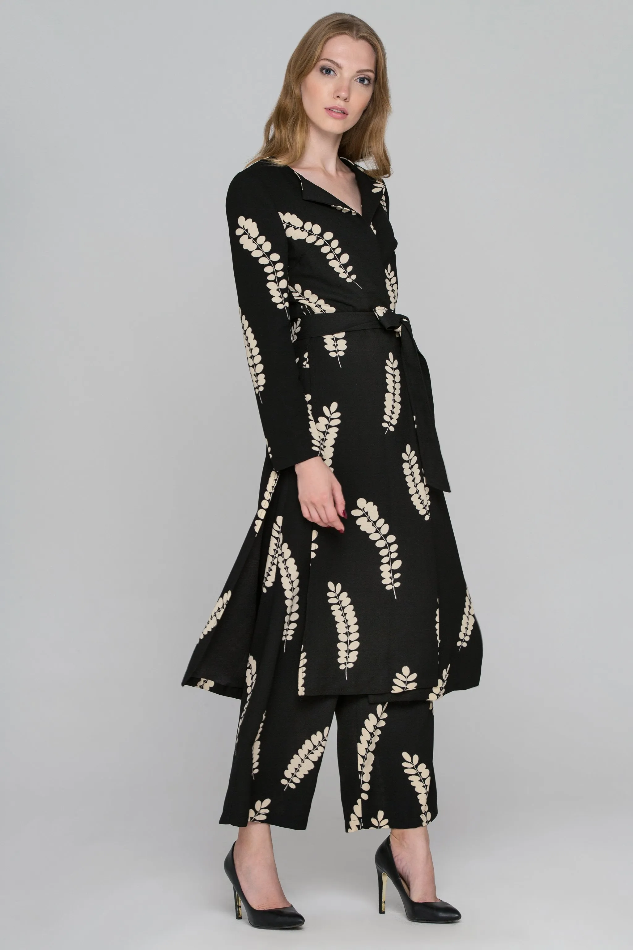 Black Coffee Leaf Print Long Blazer and Pants Set