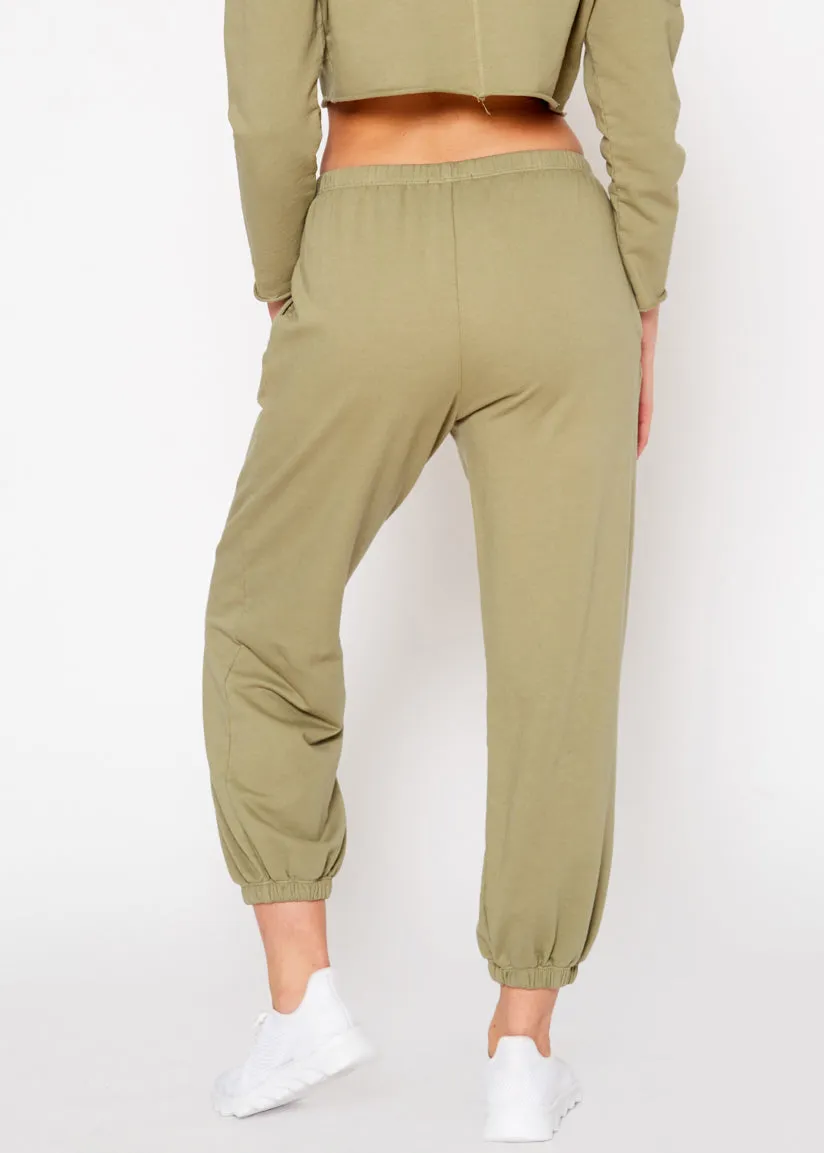 Essential French Terry Sweatpants In Olive