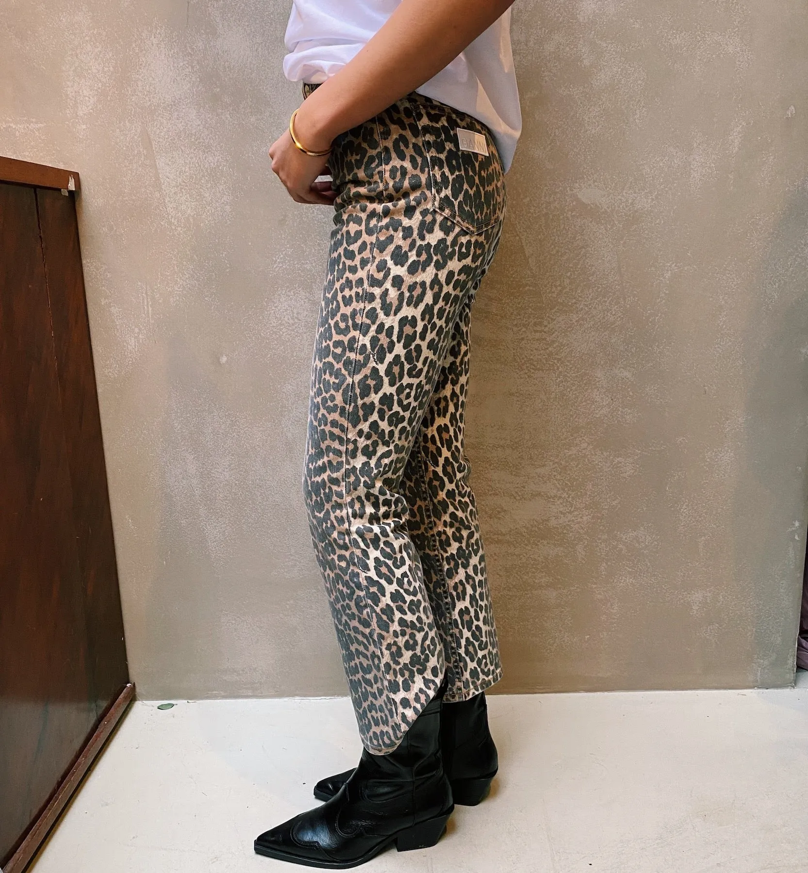 GANNI Leopard Print Denim Betzy Cropped Jeans