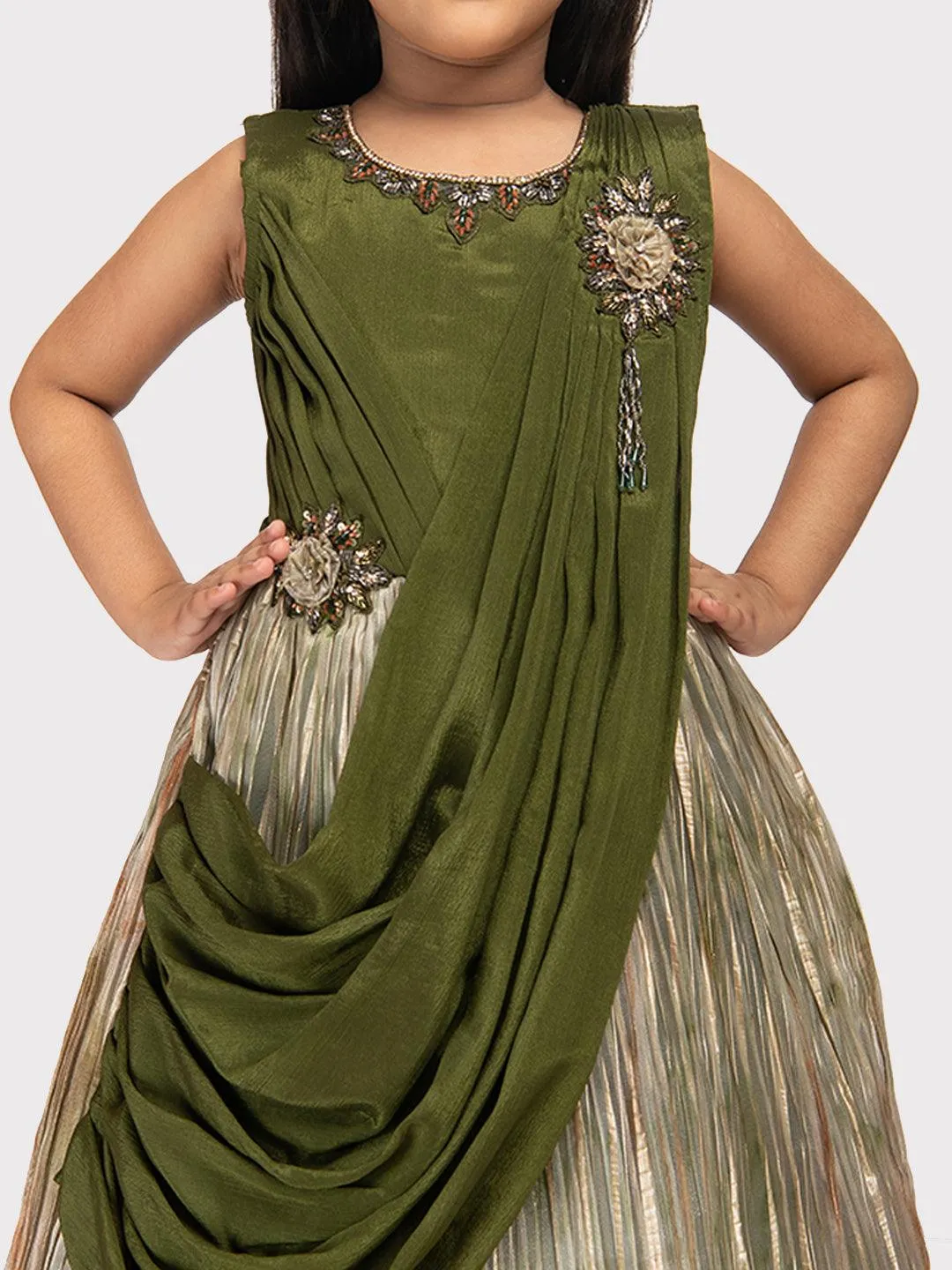 Green Coloured Simple Dupatta Style Ethnic Wear Gown For Girls \ Birthday Gown For Girls