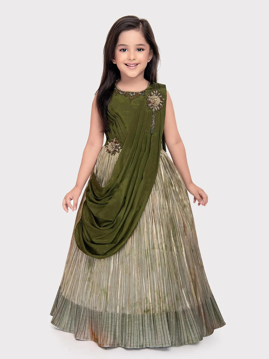 Green Coloured Simple Dupatta Style Ethnic Wear Gown For Girls \ Birthday Gown For Girls