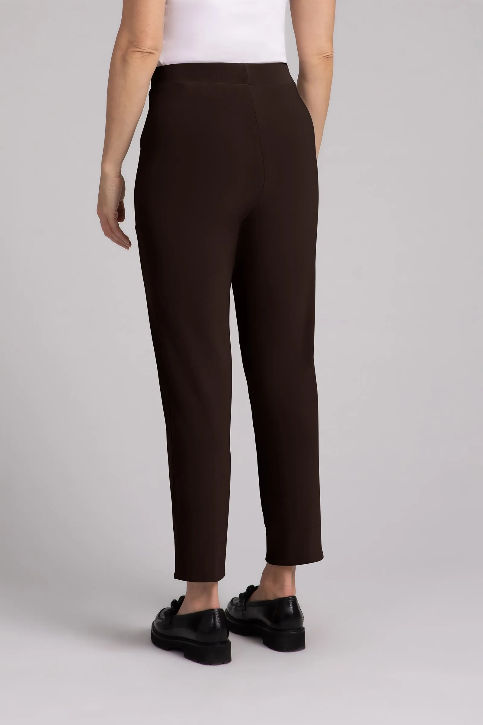 Hepburn Ankle Pant | Chocolate