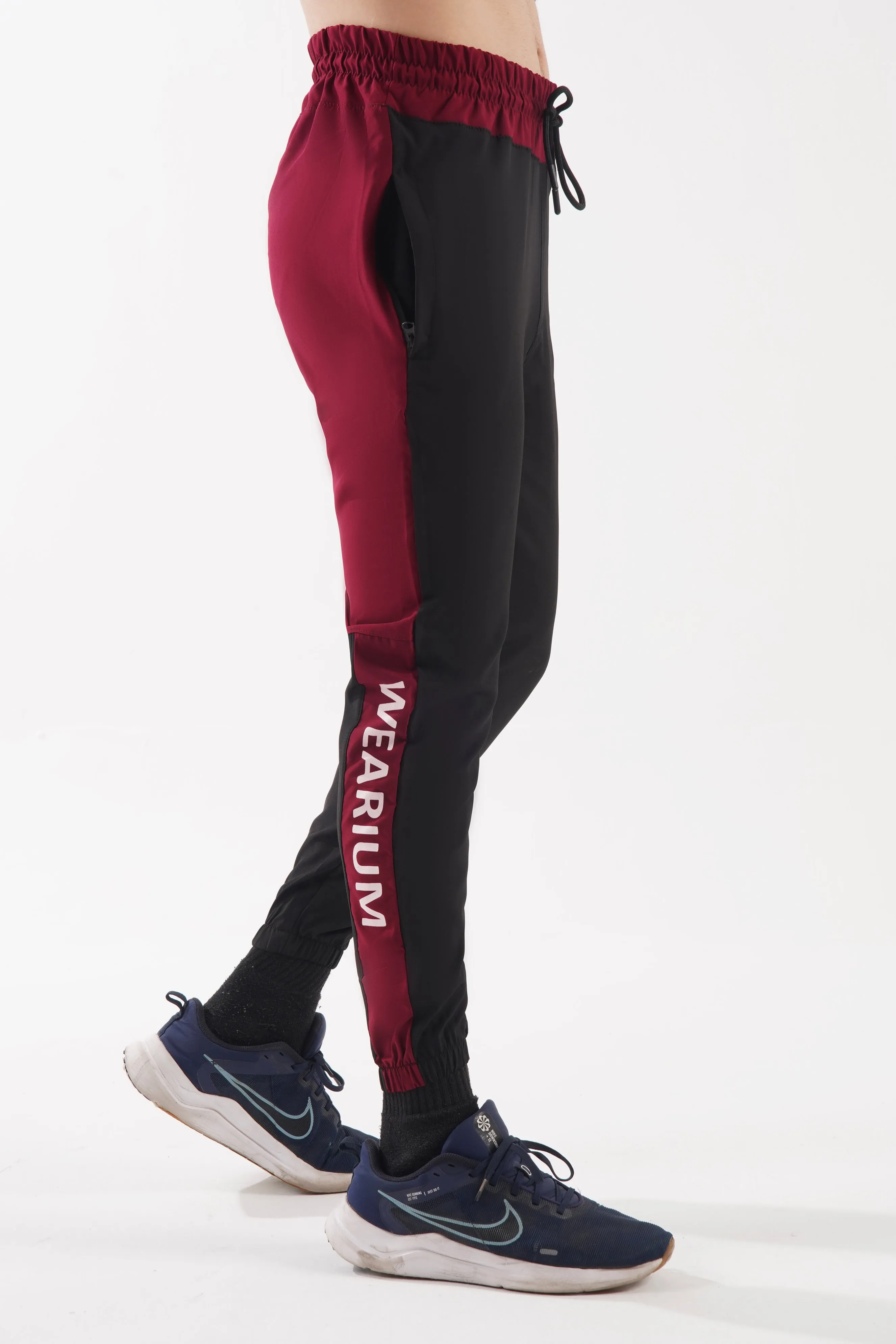 Model Compression - Black/Burgundy