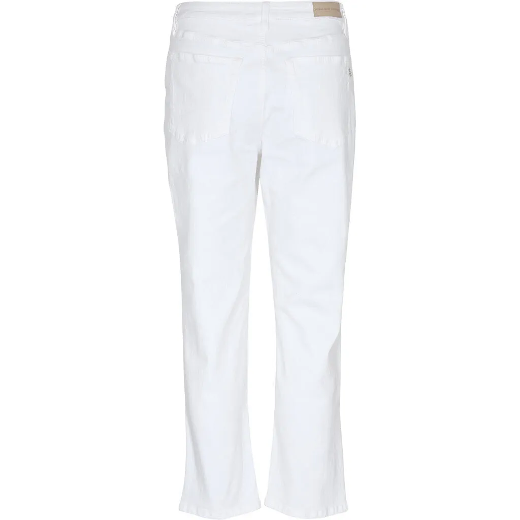 Pieszak Trisha Jean in White