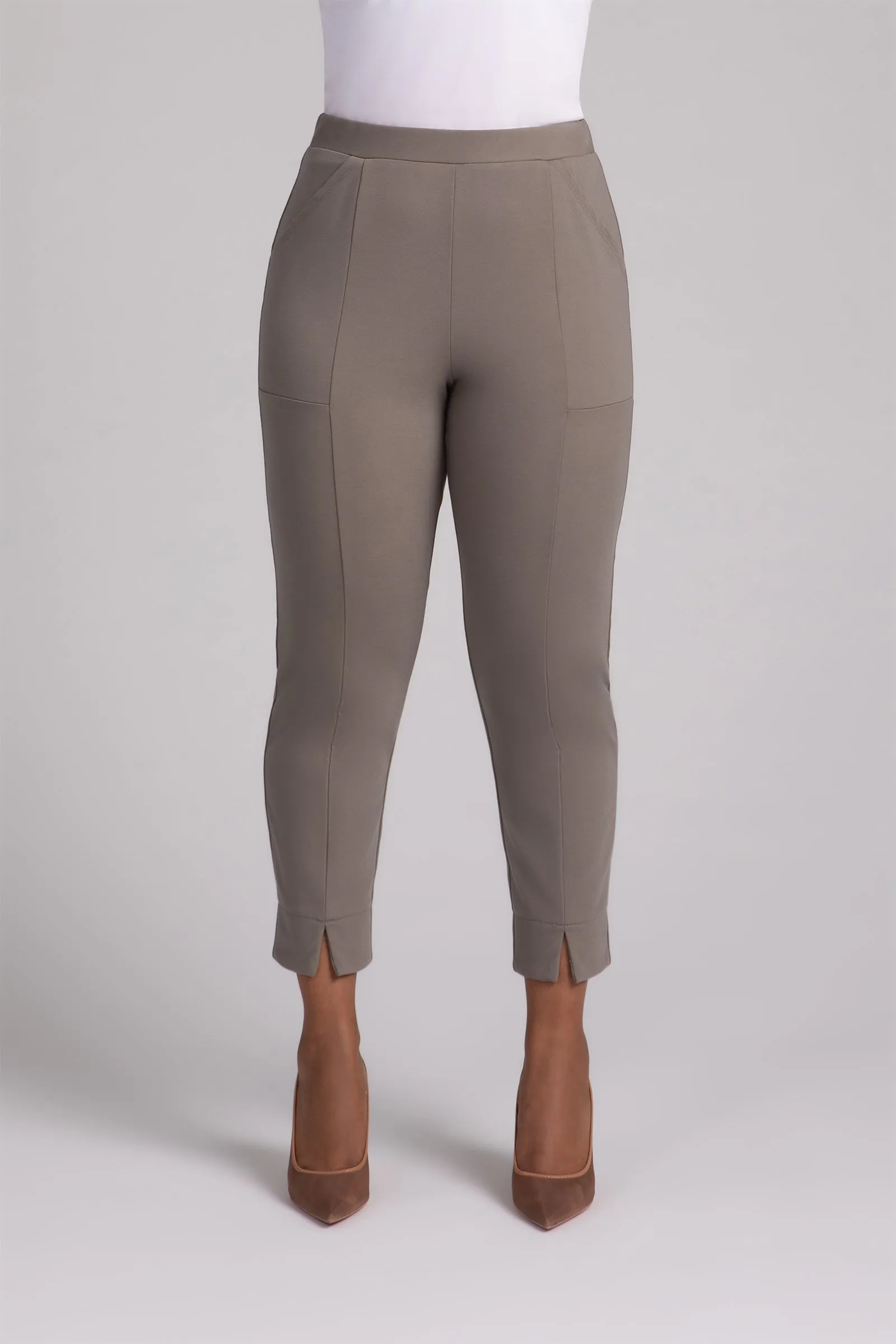 Ponte Hepburn Ankle Pant | Taupe